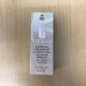 Clinique Nail Polish for sensitive skin