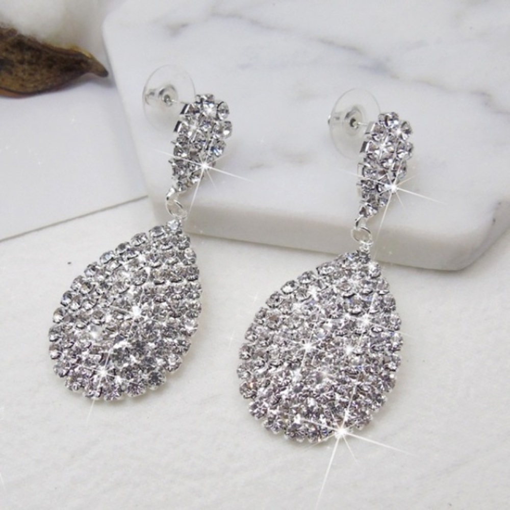 Sparkling Drop Earrings