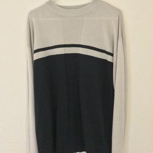 Crew neck sweatshirt