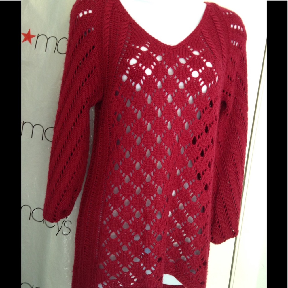 Max Studio sweater No flaws!