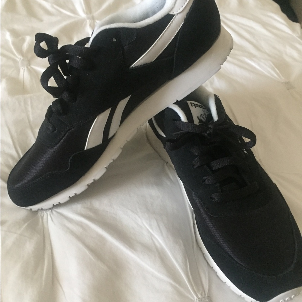 Womens Reebox Classics