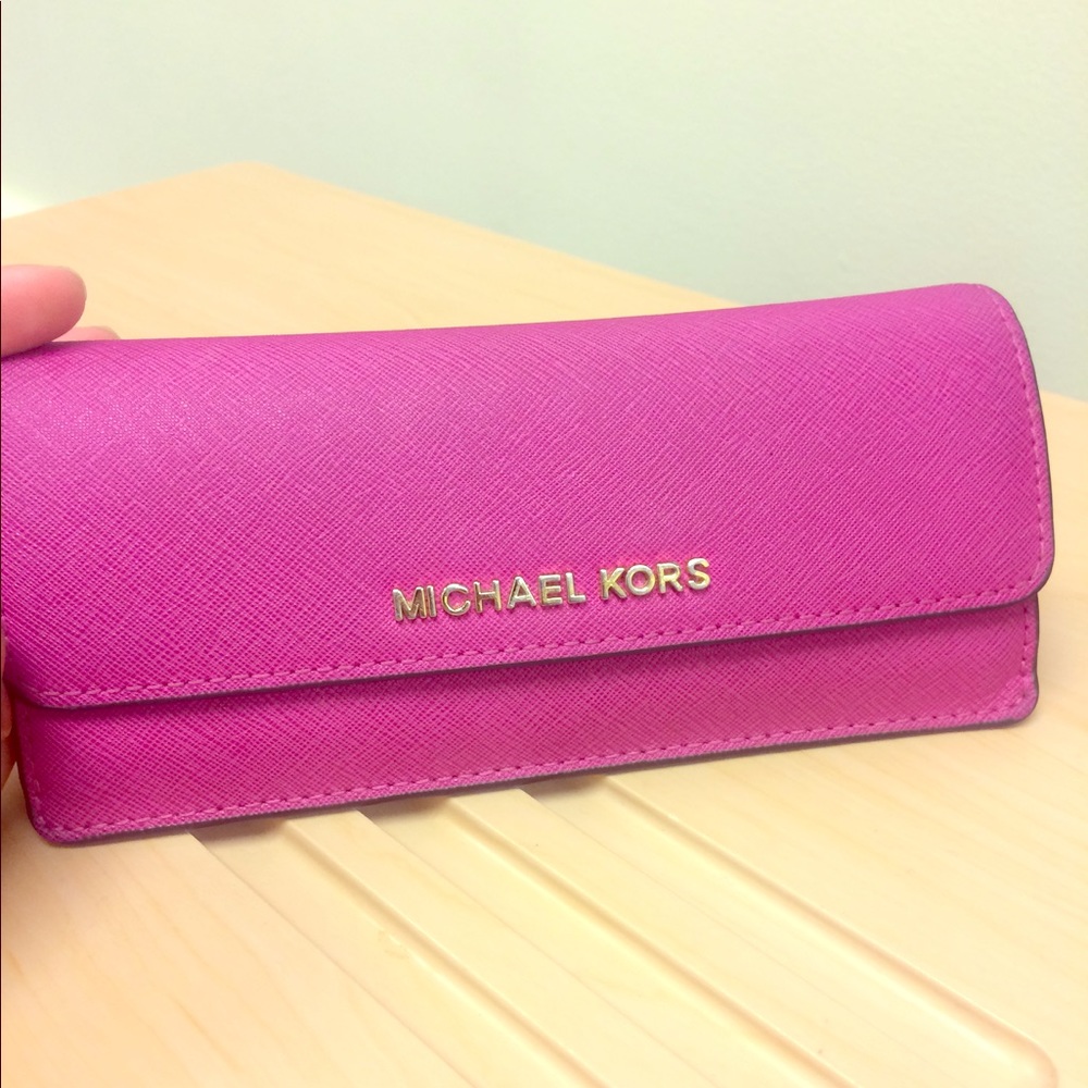 Michael Kors wallet