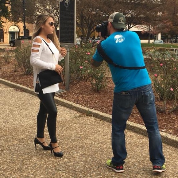 Faux Leather Leggings - Picture 2 of 2