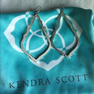 Kendra Scott- Sophee silver drop earrings