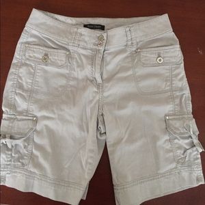 WHBM Bermuda shorts