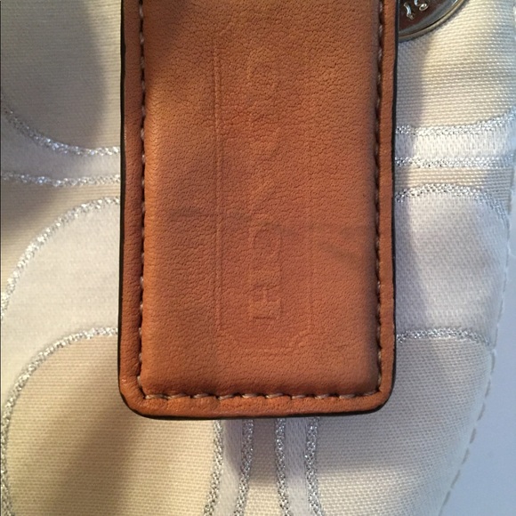 Coach cross body purse - Picture 8 of 8