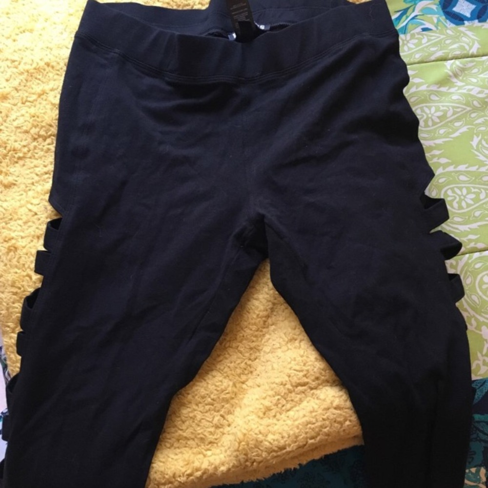 Express cut-out leggings