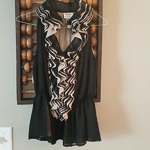 Ruffled top