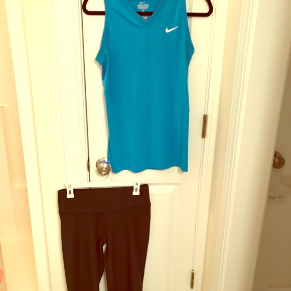 Nike Tops - Nike workout combo shirt/capris both small
