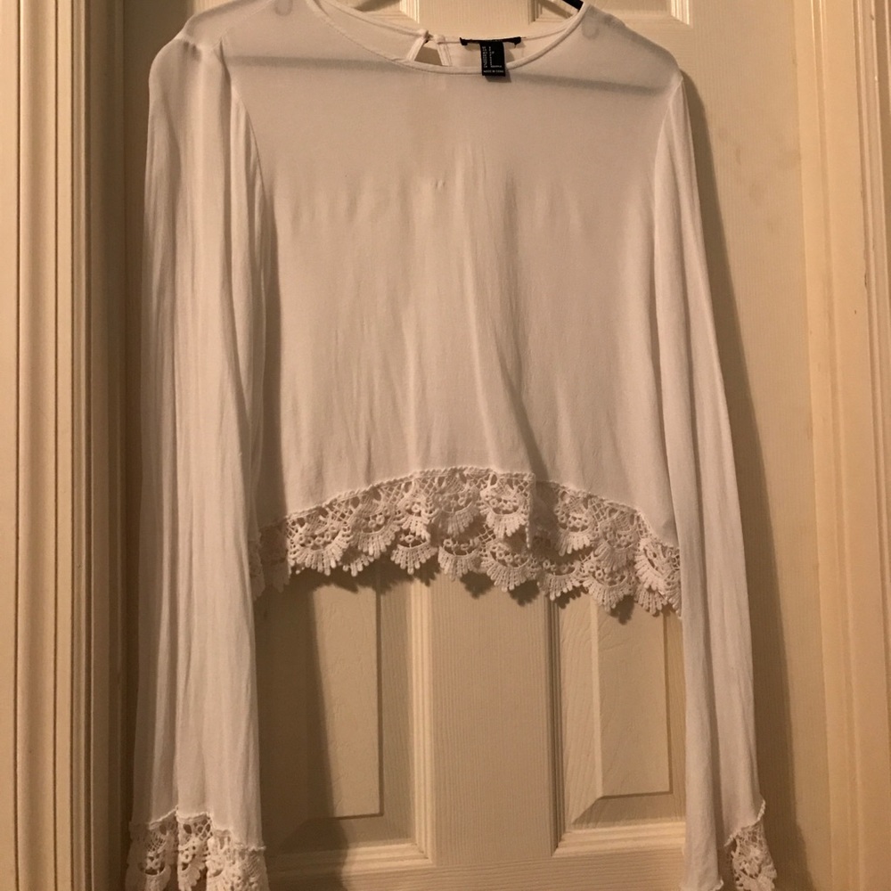 Long sleeve crop top with lace on bottom