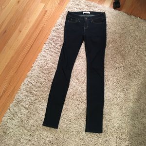 Hollister dark wash super skinny jeans