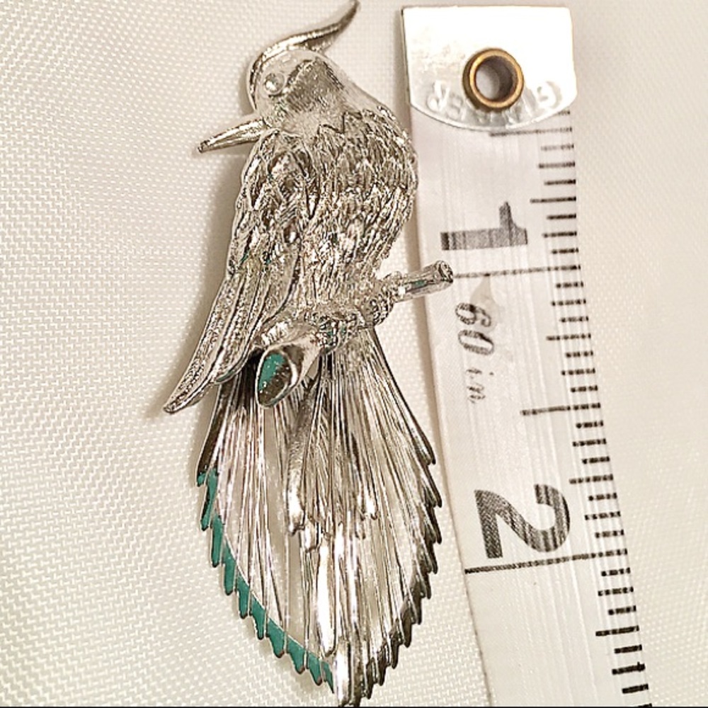 Beautiful silver etched bird brooch
