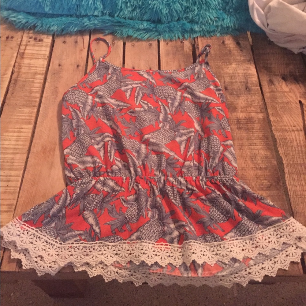 Pineapple top