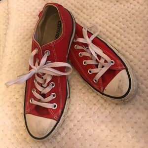 Red low-top converse
