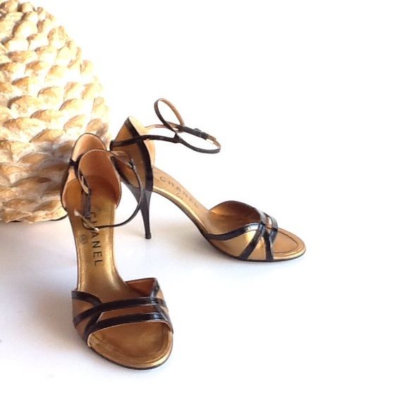 Hold for C. P. Chanel Black/Gold 3.25" Heel - Picture 2 of 8