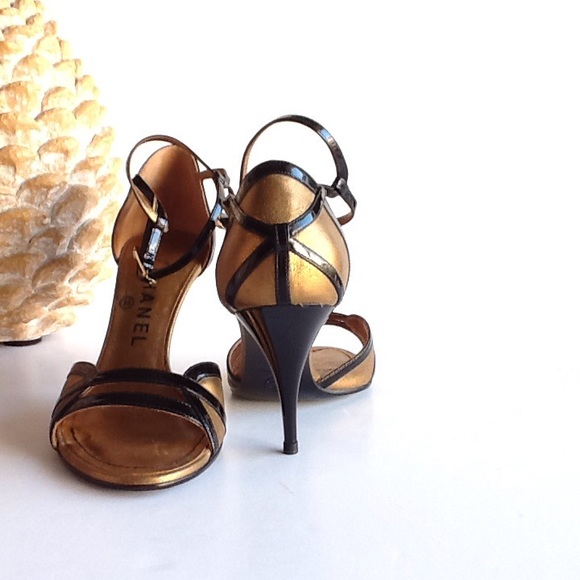 Hold for C. P. Chanel Black/Gold 3.25" Heel - Picture 3 of 8