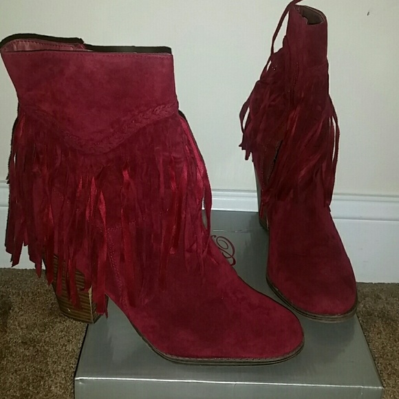 Breckelle - Picture 2 of 3