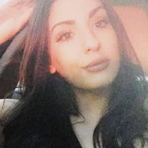 Meet your Posher, Victoria