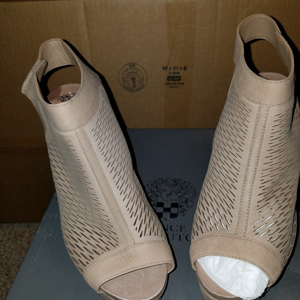 Vince Camuto Kyrene  Cashmer  shoes