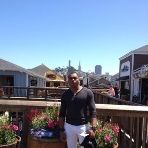 Meet your Posher, Pierre