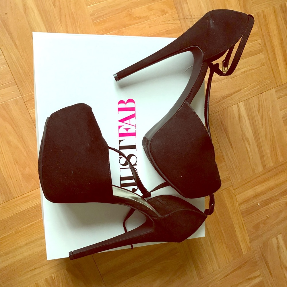 Justfab Black platform heels