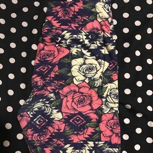 OS LULAROE LEGGINGS