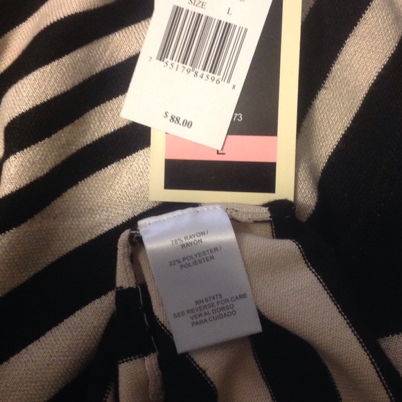 NWT Sweater dress - Picture 6 of 7