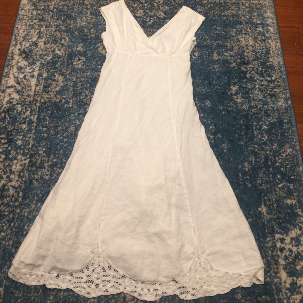 White Summer Dress🌻🌸☀️