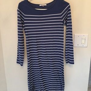 Long sleeve cotton maternity dress