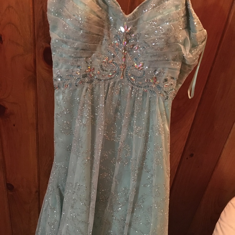 Cachet Prom Dress