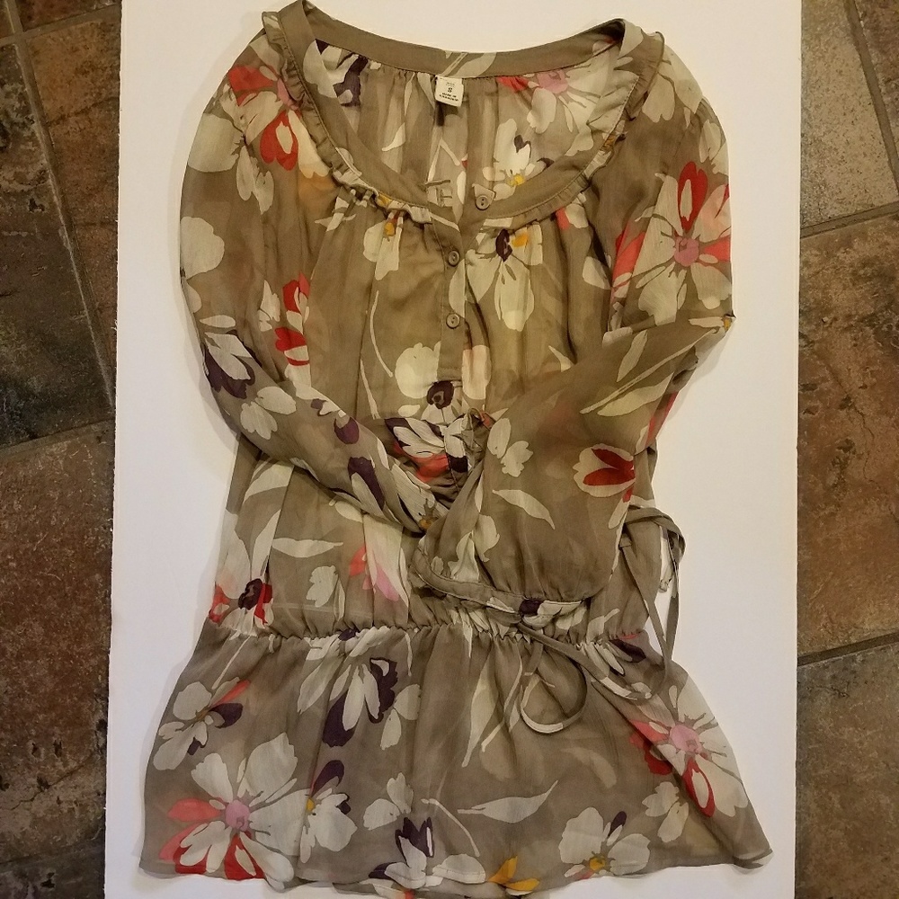 Sheer floral peplum blouse