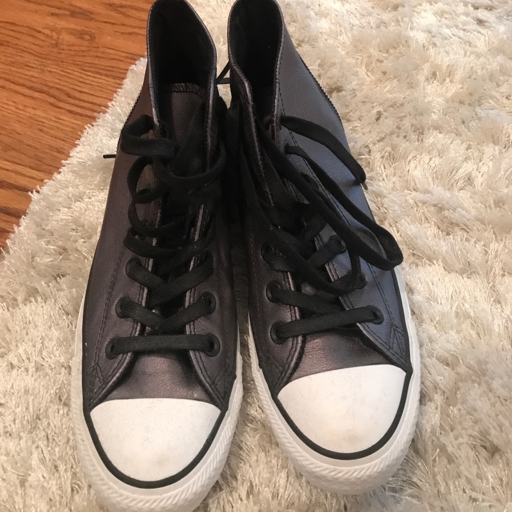 Grey Zipper Converse