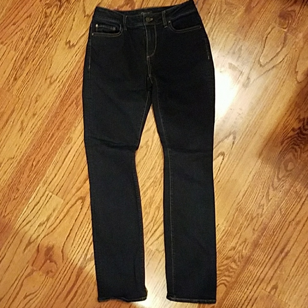 Ann Taylor Dark denim slim curvy fit jeans