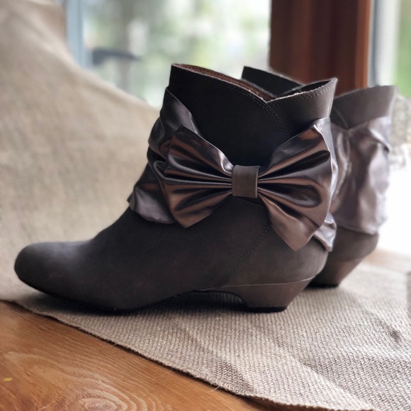 🌸HOST PICK Poetic Licence Booties - Picture 4 of 6