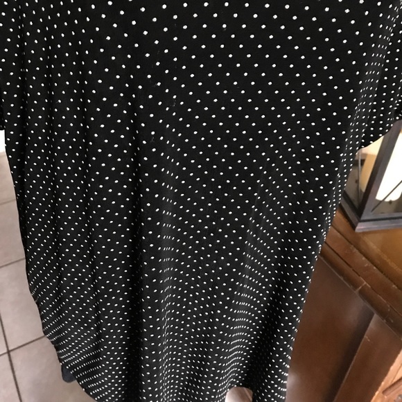 Black Top with White Polkadots - Picture 3 of 4