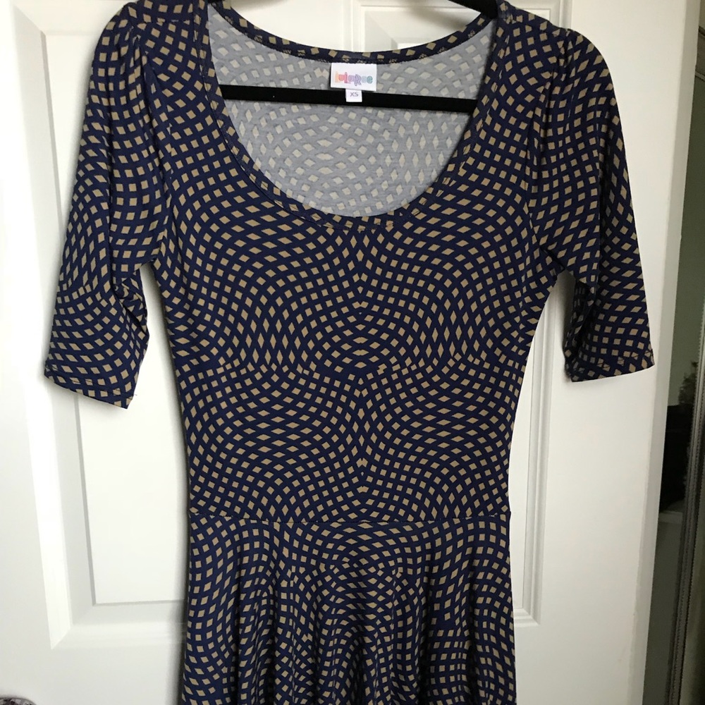 XS Lularoe Nicole