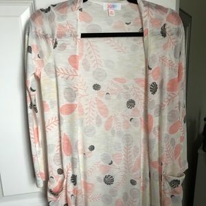 XS Lularoe Sarah