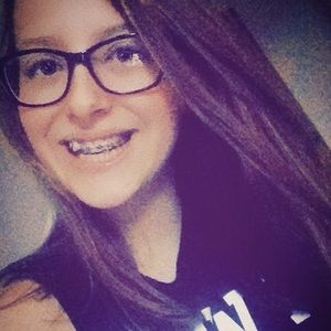 Meet your Posher, Zoe