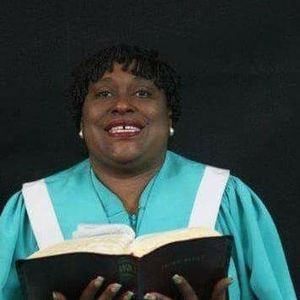 Meet your Posher, Pamela