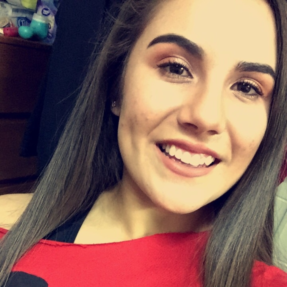 Meet your Posher, Mikaela