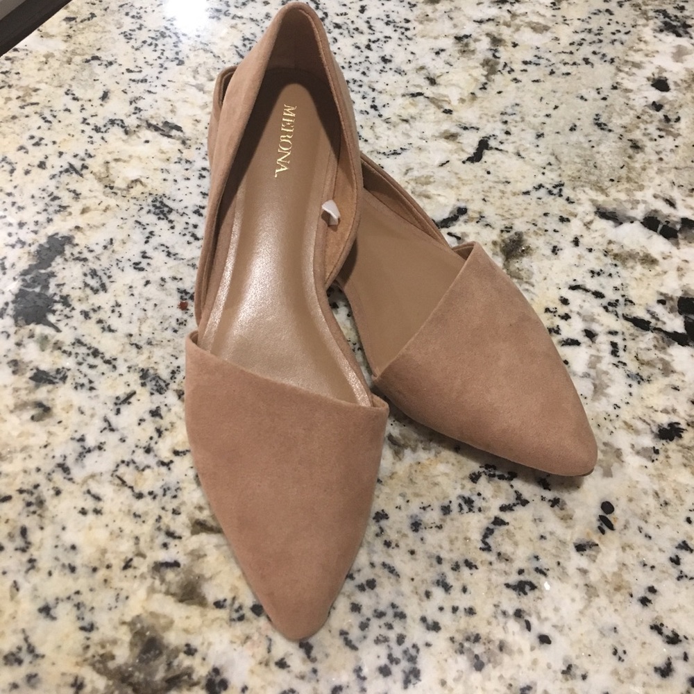 Nude flats