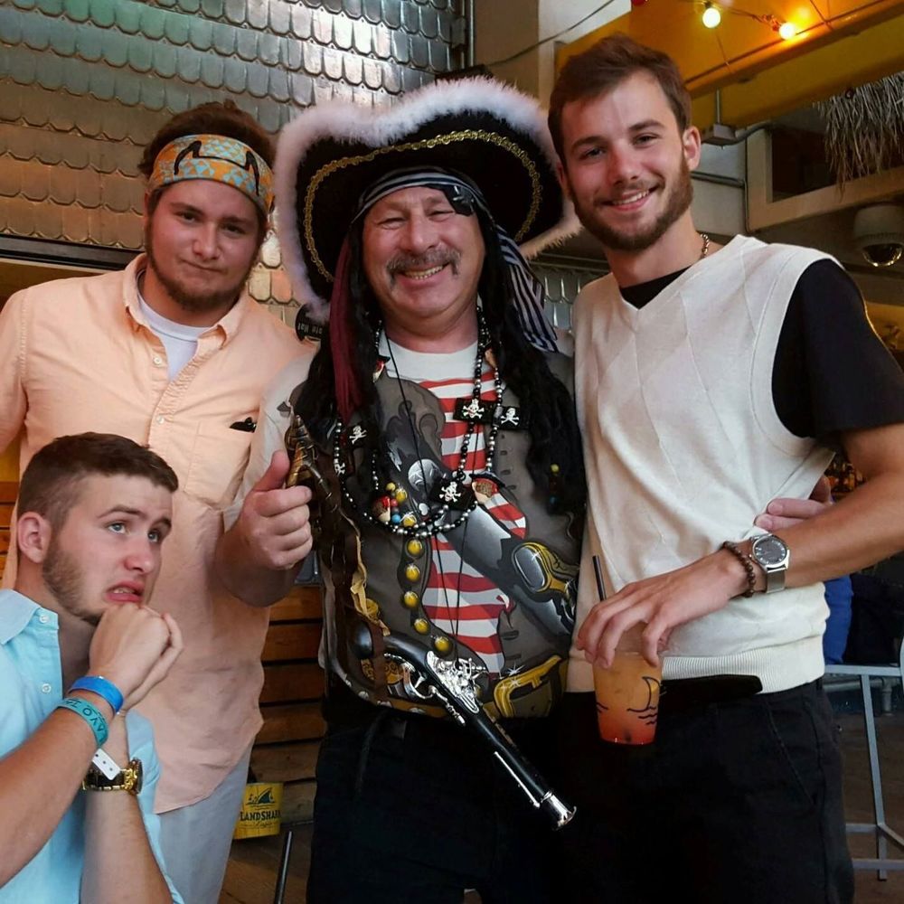 Meet your Posher, Matthew