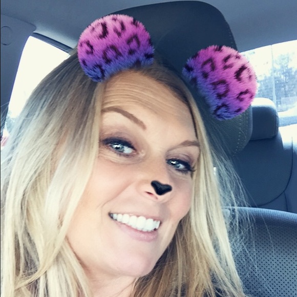 Meet your Posher, Kelly - Picture 1 of 1