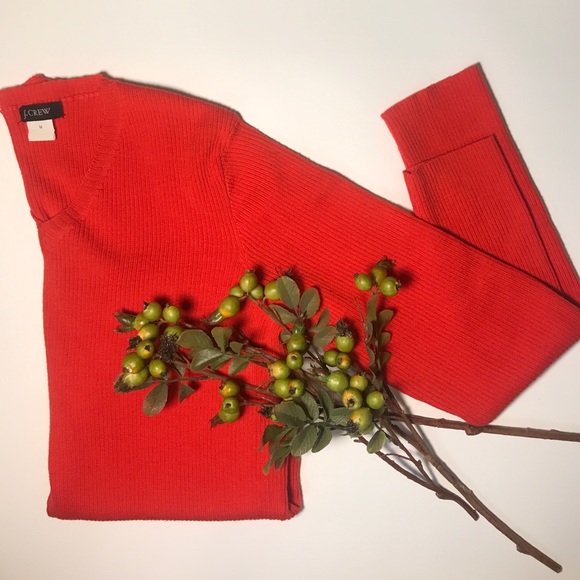J. CREW Ribbed 100% Merino Wool Sweater, Size M - Picture 2 of 3