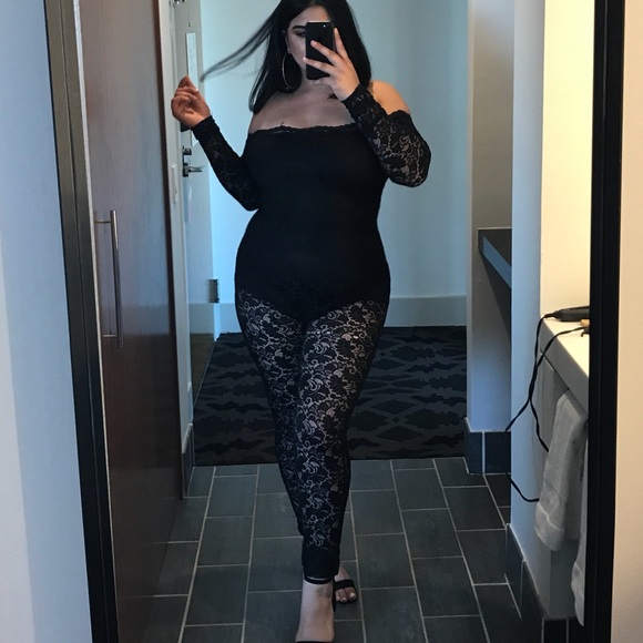 NEW Lace Bodysuit ✨ - Picture 1 of 1
