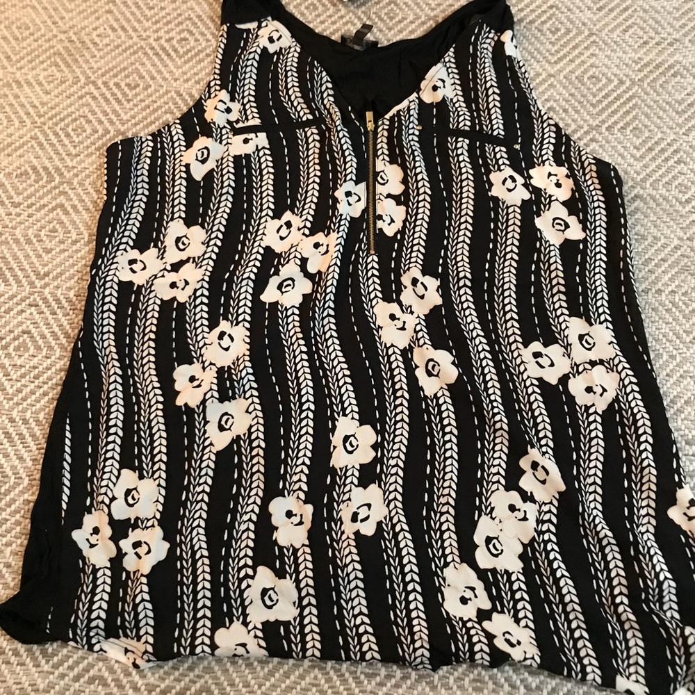 Express Blouse Floral Tank Top NWT
