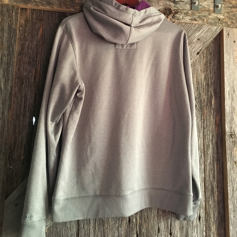 *SOLD* Warm Under Armour Hoodie - Picture 3 of 4