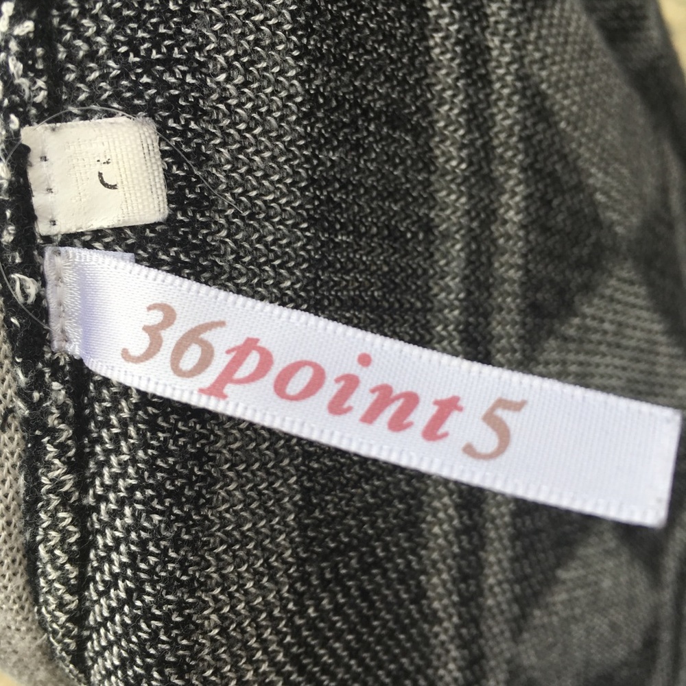 Aztec Pattern Cardigan - Picture 4 of 4