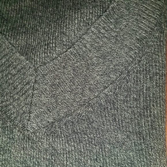 Express sweater - Picture 6 of 6