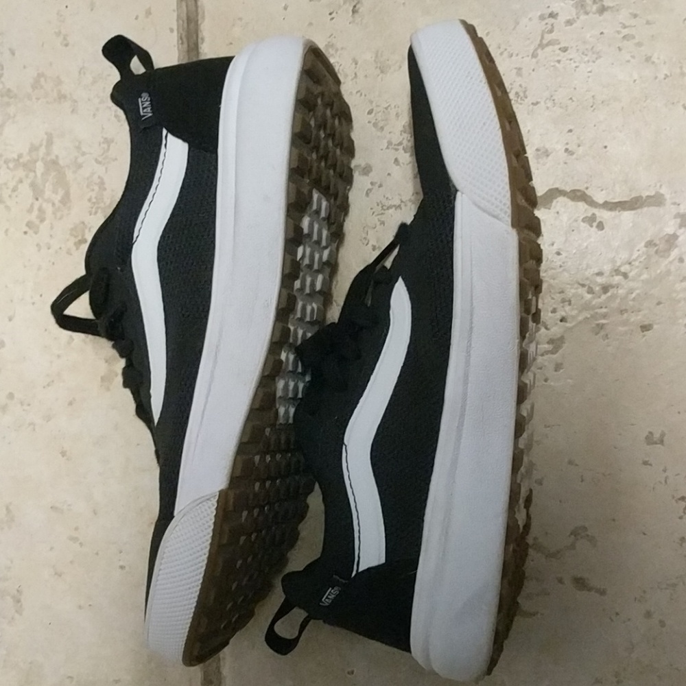 Vans UltraRange Rapidweld shoes